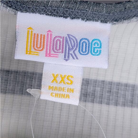 LuLaRoe Lynnae Long Sleeve Tee XXS Neutral White Grey Ribbed Minimalist Stripe T - Picture 4 of 9